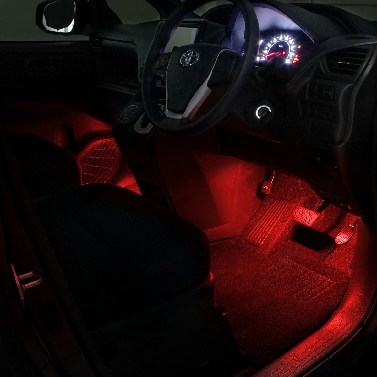 ノア/ヴォクシー/エスクァイア(ZWR80/ZRR80)専用LEDフットライトキット