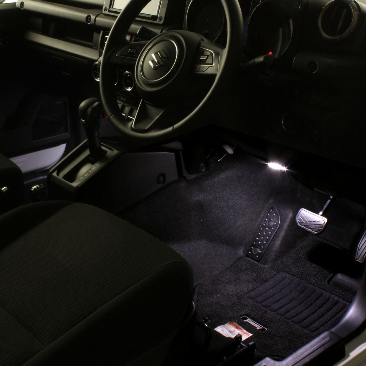 ジムニー(JB64W)/ジムニーシエラ(JB74W)専用LEDフットライトキット