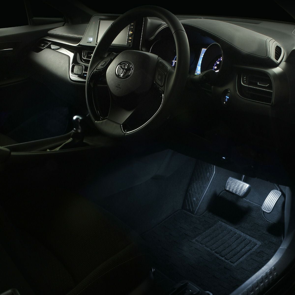 C-HR(NGX50/ZYX10)専用LEDフットライトキット | エーモン公式