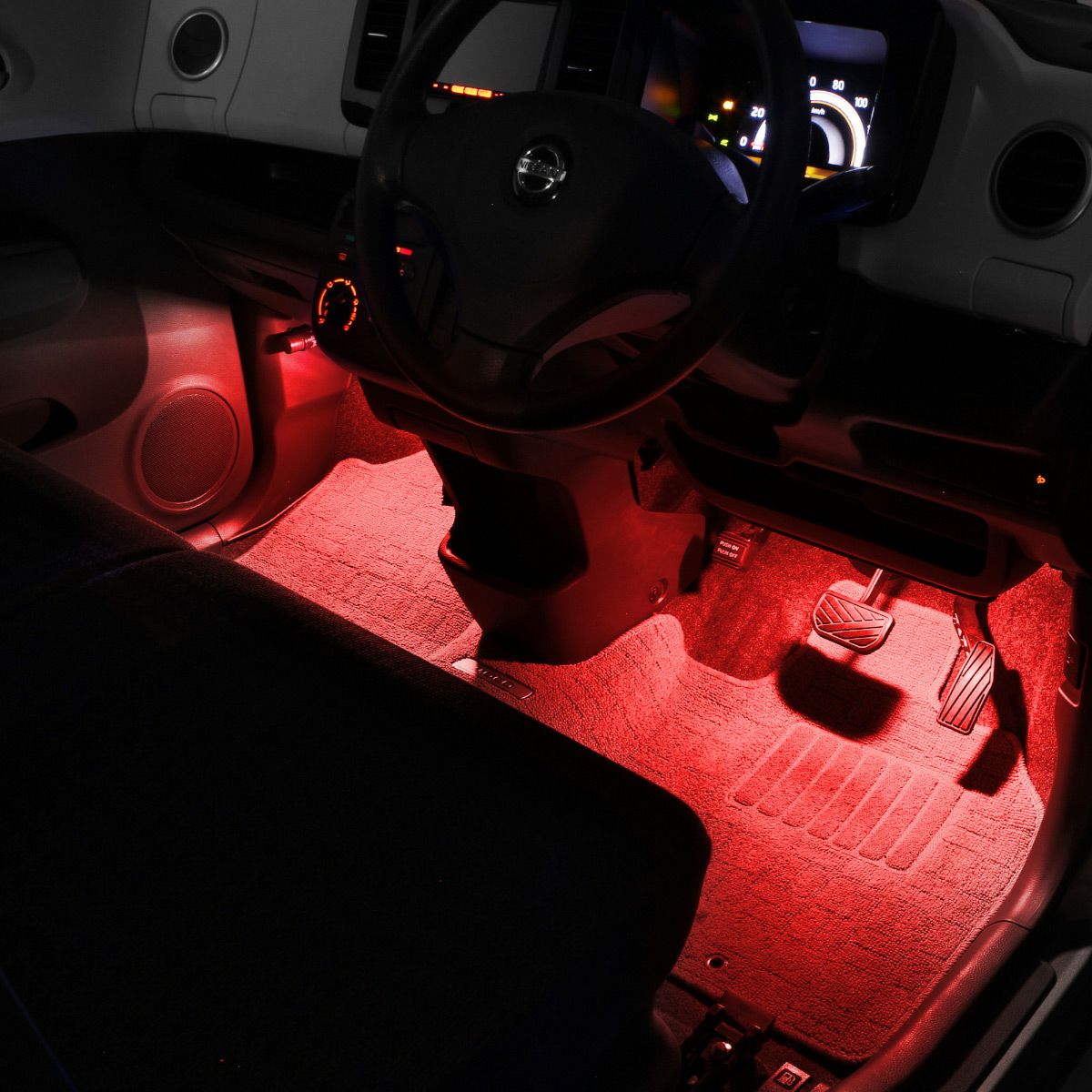 モコ(MG33S)/MRワゴン(MF33S)専用LEDフットライトキット | エーモン