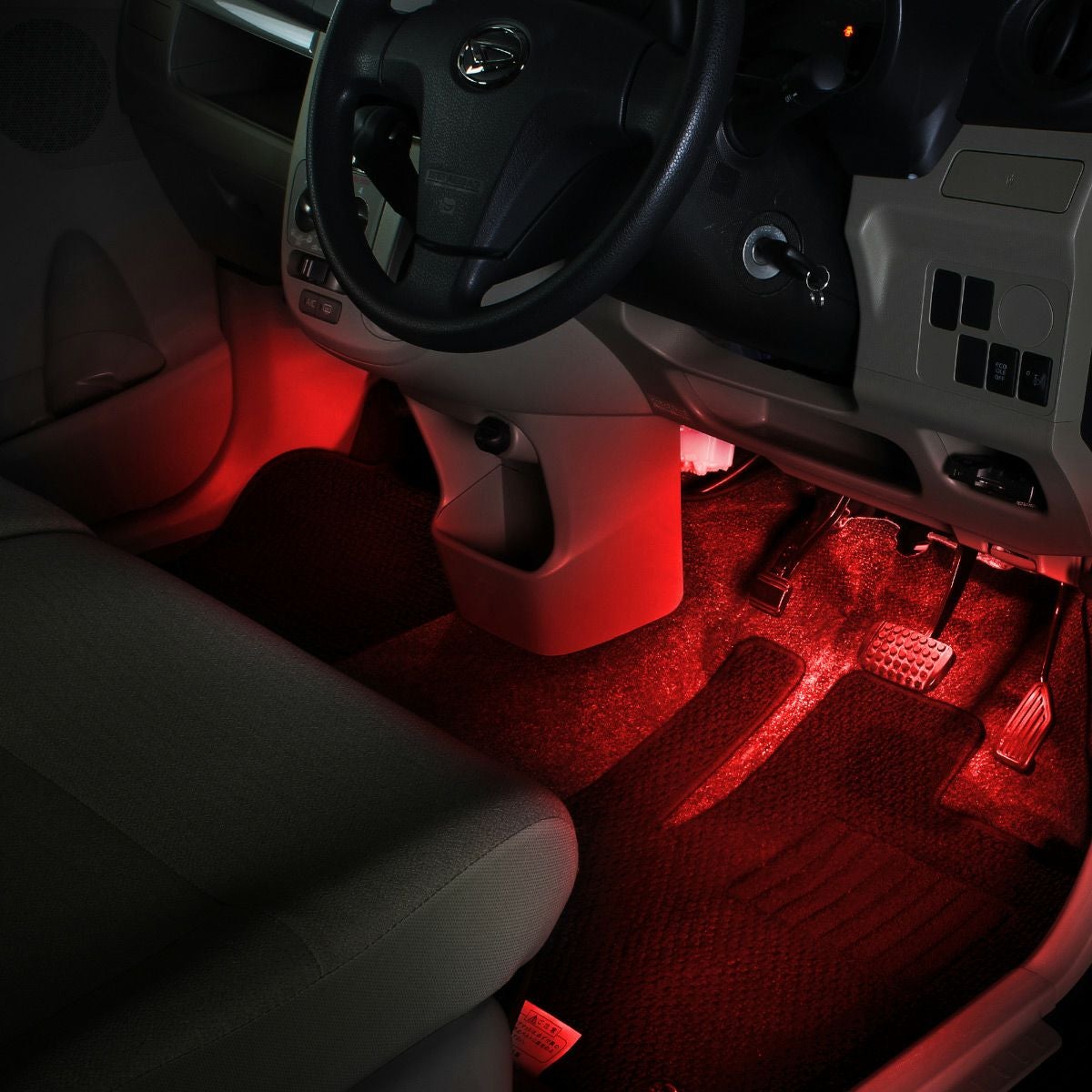 ムーヴ/ステラ(LA100/LA110)専用LEDフットライトキット | エーモン公式