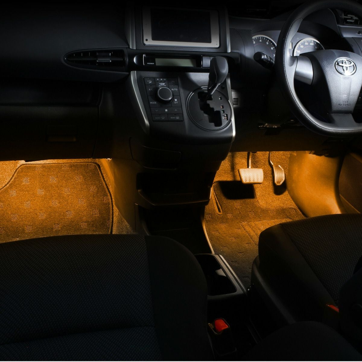 ウィッシュ(ZGE20系)専用LEDフットライトキット | エーモン公式